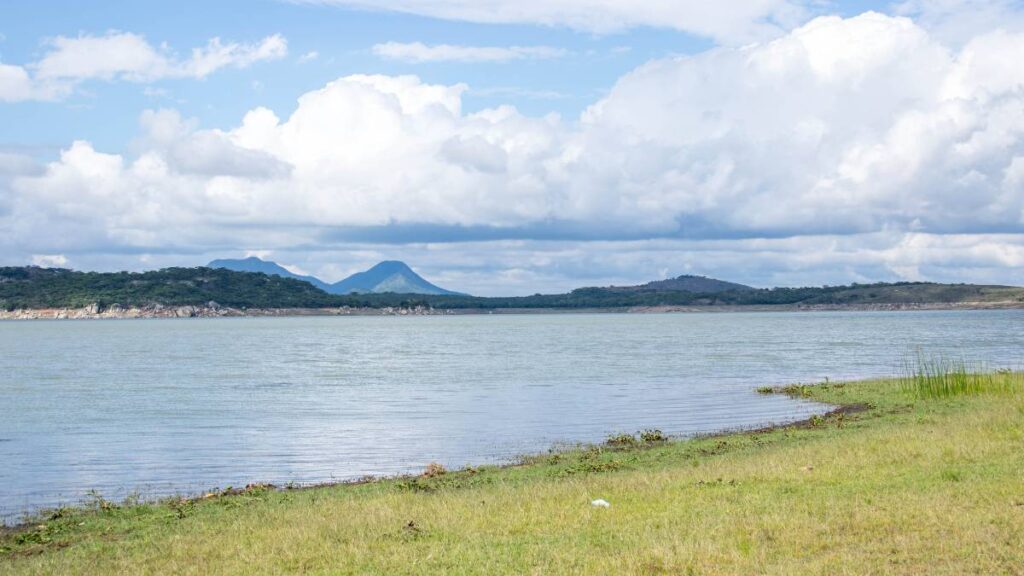 Top 10 biggest dams in Zimbabwe - Lake Mutirikwi